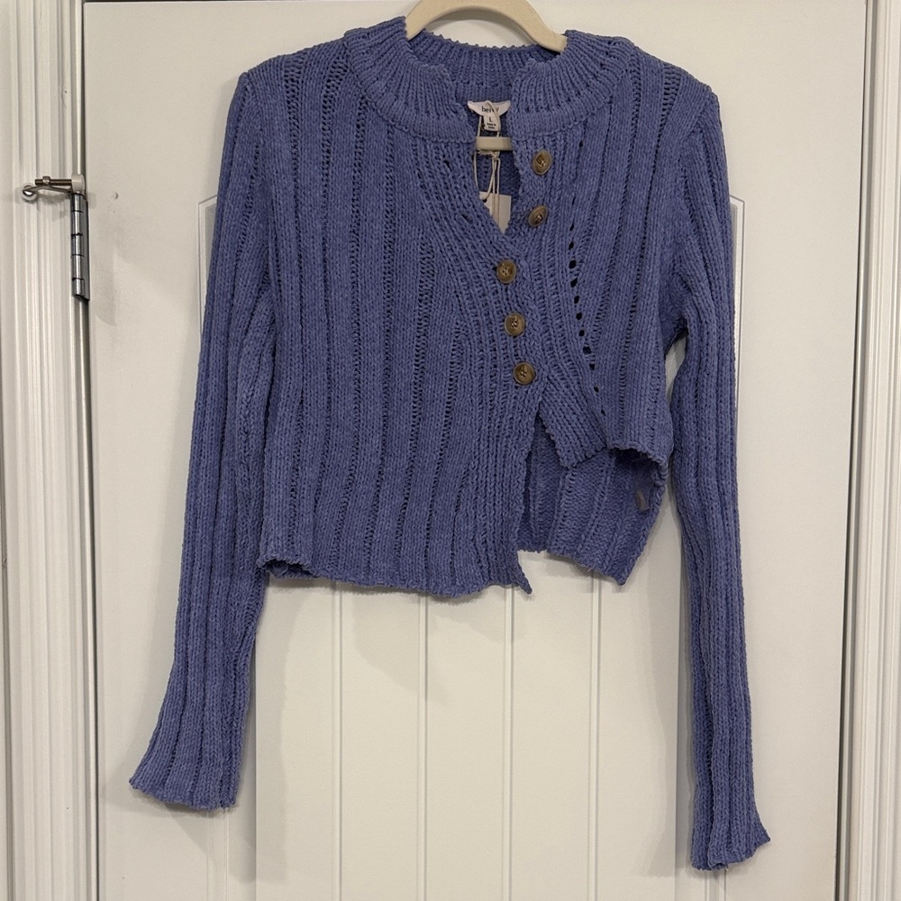 NWT Bievy Asymmetrical Women's Cropped Periwinkle Cardigan, Size L